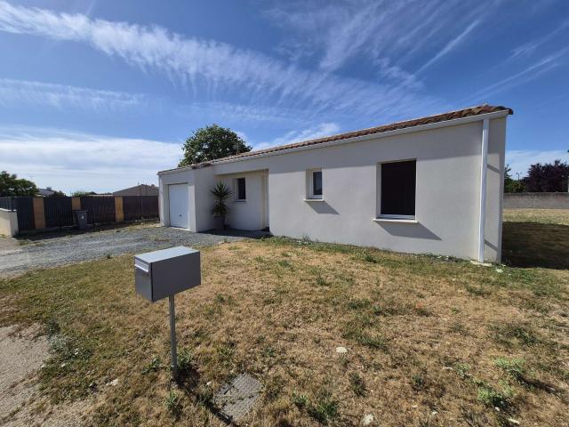 Vente maison 4 pièces Sainte Gemme la Plaine 85