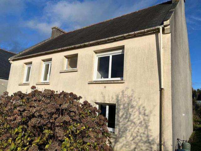 Vente maison 4 pièces Sizun 29