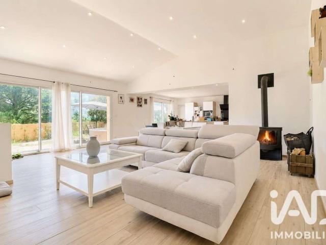 Vente maison 4 pièces Signes 83
