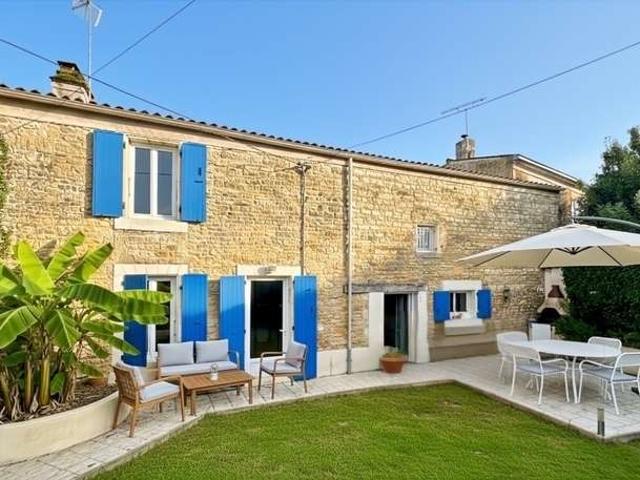 Vente maison 4 pièces Surgères 17