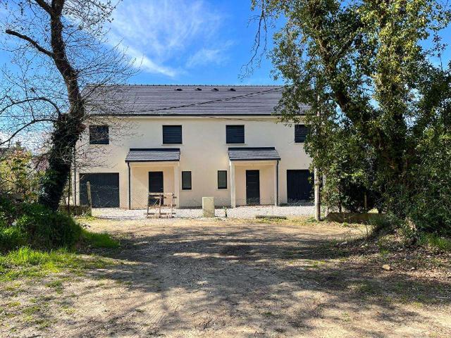 Vente maison 4 pièces Petit Couronne 76