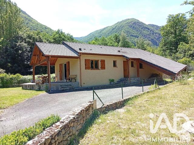 Vente maison 4 pièces Perles et Castelet 09
