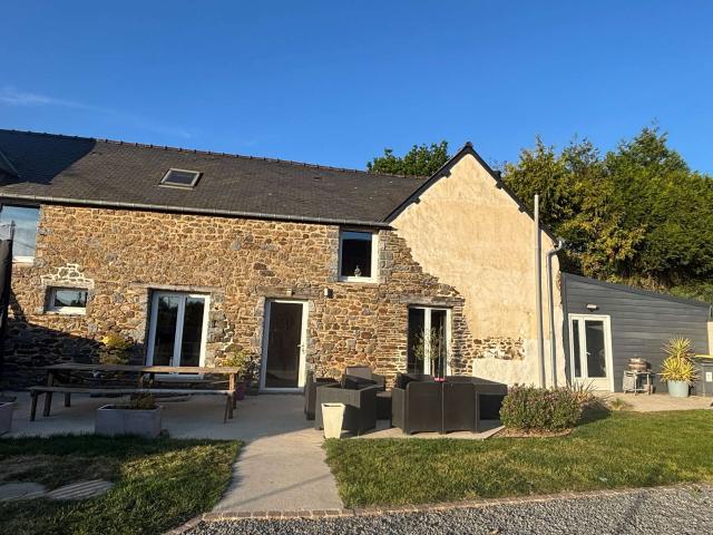 Vente maison 4 pièces Pleugueneuc 35