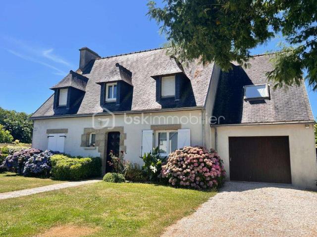 Vente maison 4 pièces Plomodiern 29