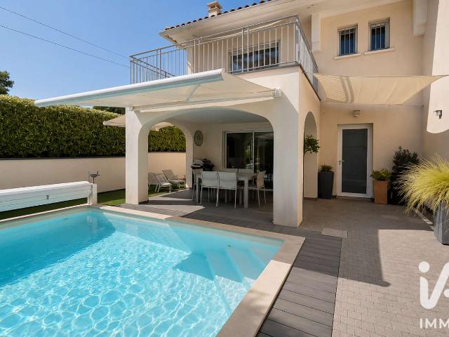 Vente maison 4 pièces Roquebrune sur Argens 83