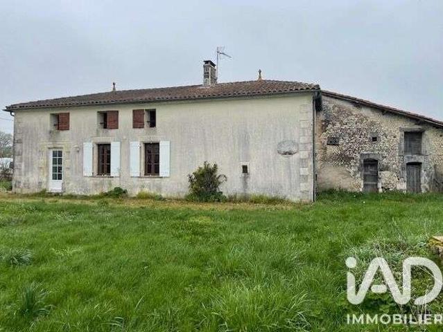 Vente maison 4 pièces Réaux 17