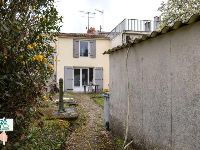 Vente maison 4 pièces Rives de l'Yon 85