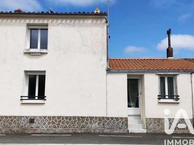 Vente maison 4 pièces Vairé 85