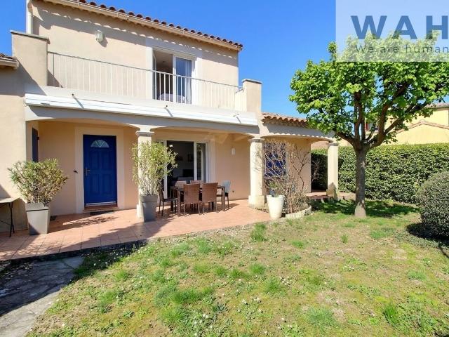 Vente Maison 4 Pieces, Veranda + Garage Saint Martin De Lo. 155m² Saint Martin de Londres