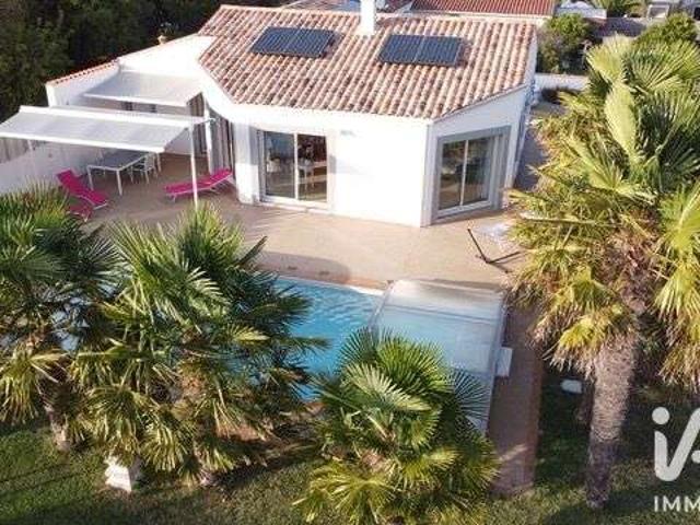 Vente maison 4 pièces Yves 17
