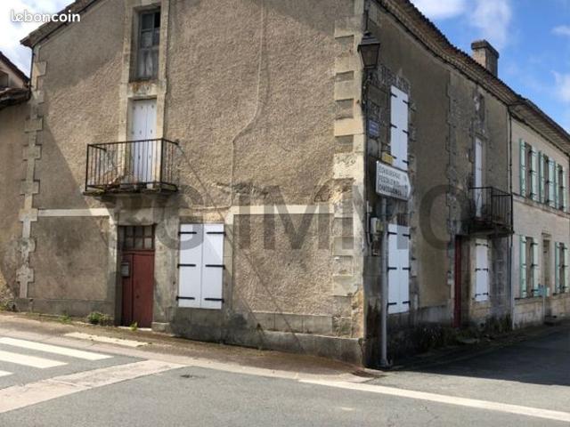 Vente | Maison | 4p | 2ch | 128.00 m² | Bourg du Bost | Expo Est/Ouest