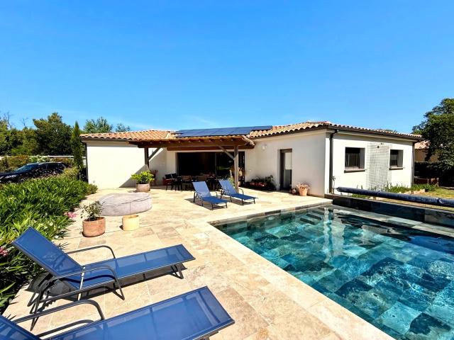 Vente maison 5 Pièce s 130m² Uzès