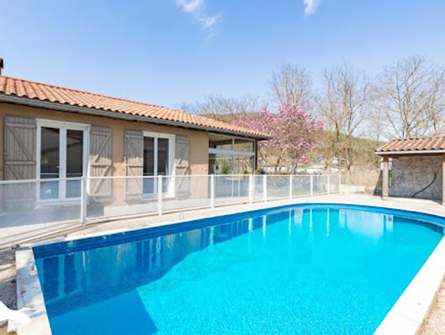 Vente Maison 5 pièces 104 m2 Fougax et Barrineuf