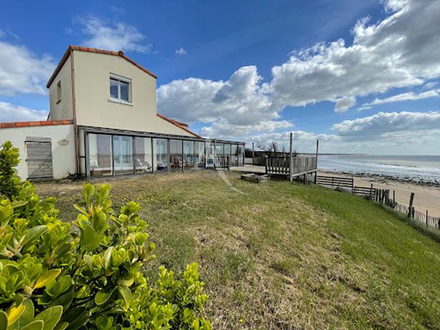 Vente Maison 5 pièces 104 m2 Longeville sur Mer