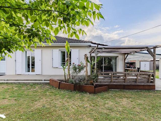 Vente Maison 5 pièces 104 m2 Pugnac