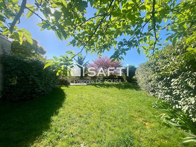 Vente Maison 5 pièces 104 m2 Rueil Malmaison