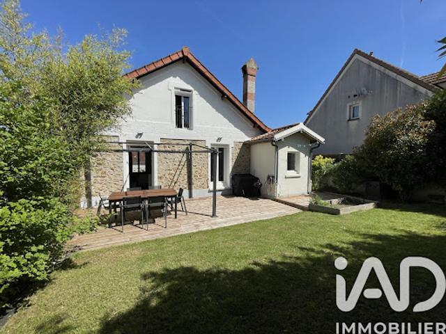 Vente Maison 5 pièces 104 m2 Villecresnes