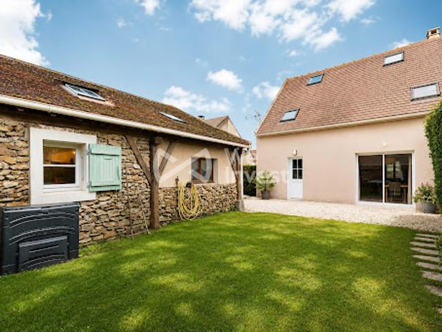 Vente Maison 5 pièces 104.09 m2 Villeneuve le Comte