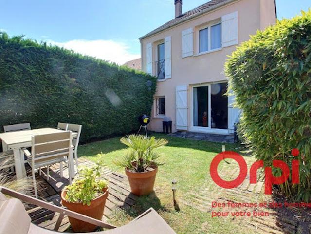 Vente Maison 5 pièces 105 m2 Montigny le Bretonneux