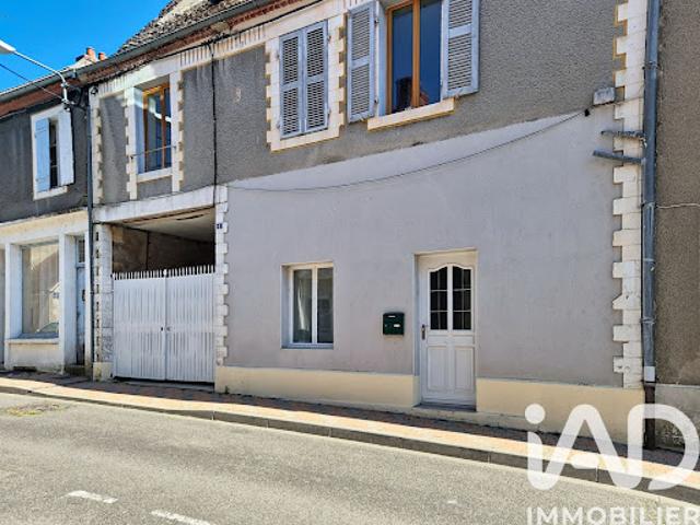 Vente Maison 5 pièces 105 m2 Lurcy Lévis