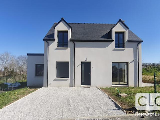 Vente Maison 5 pièces 105 m2 Saint Yvi