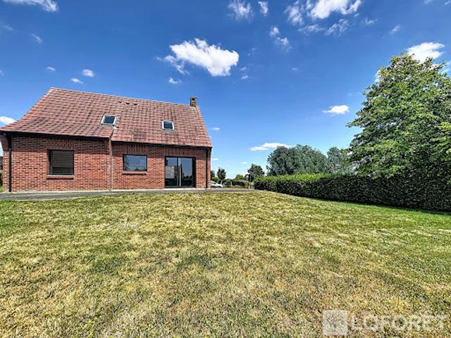Vente Maison 5 pièces 105.2 m2 Hazebrouck