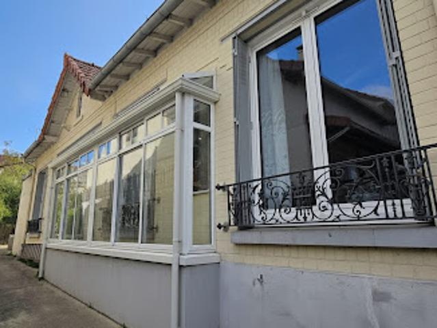 Vente Maison 5 pièces 105.3 m2 Nanterre