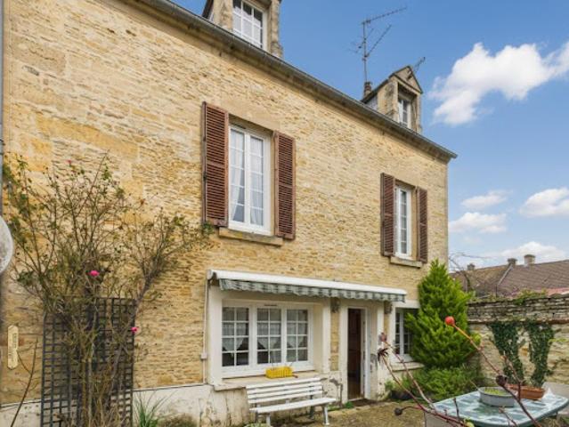 Vente Maison 5 pièces 106 m2 Courseulles sur Mer