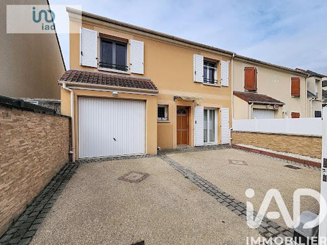 Vente Maison 5 pièces 106 m2 Egly