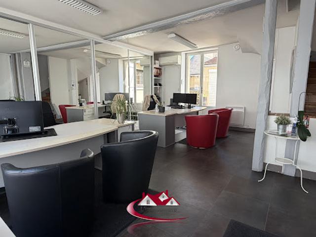 Vente Maison 5 pièces 106 m2 Houdan