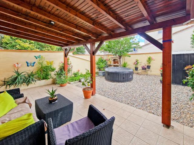 Vente Maison 5 pièces 106 m2 Le passage