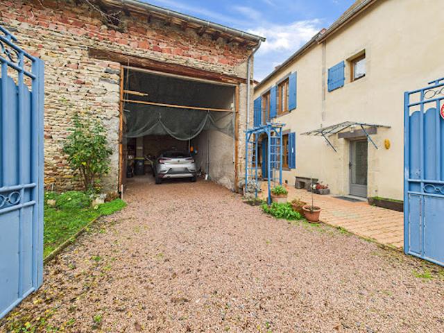 Vente Maison 5 pièces 106 m2 Saint Myon