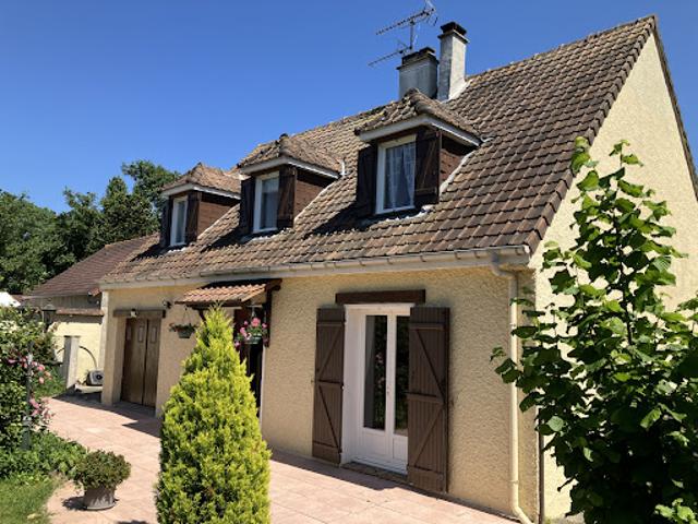 Vente Maison 5 pièces 106.2 m2 Chaufour lès Bonnières