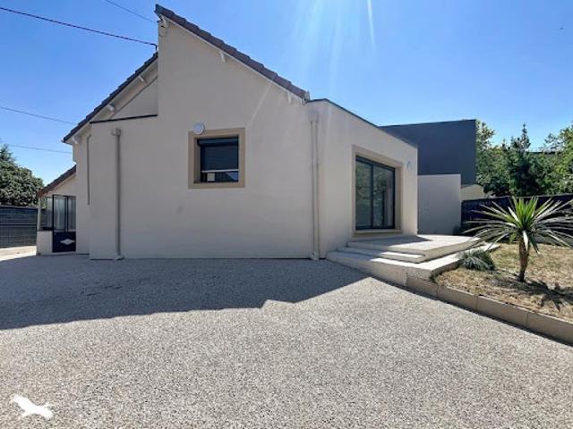 Vente Maison 5 pièces 107 m2 Mantes la Ville
