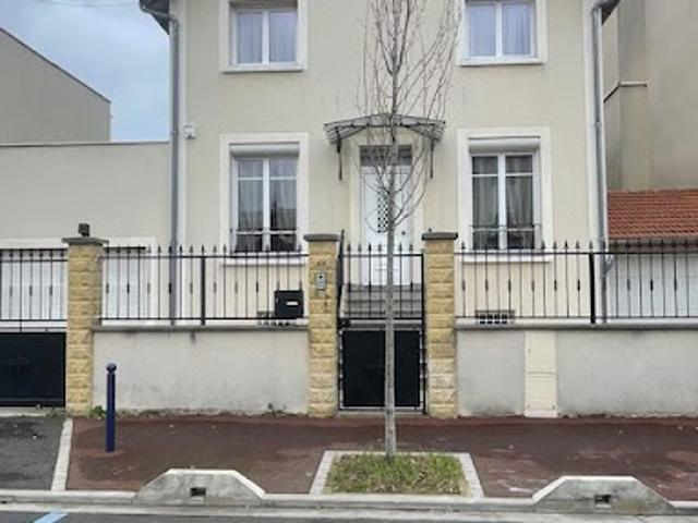 Vente Maison 5 pièces 107 m2 Drancy