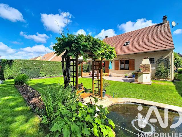Vente Maison 5 pièces 107 m2 La Houssaye en Brie