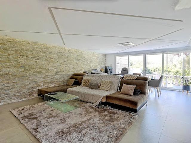 Vente Maison 5 pièces 107.52 m2 Antibes