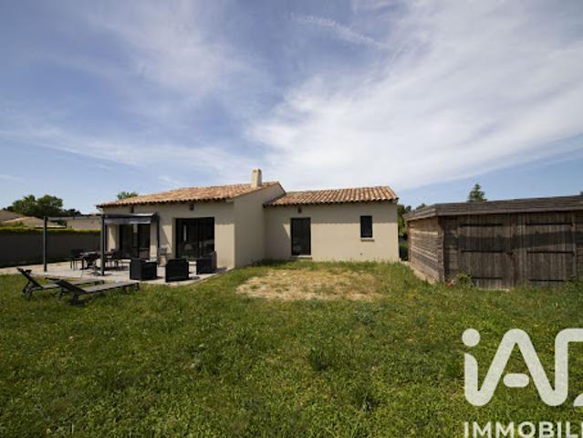 Vente Maison 5 pièces 108 m2 La Roque sur Pernes