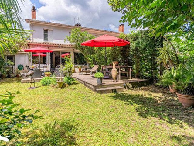 Vente Maison 5 pièces 108 m2 Le Bouscat