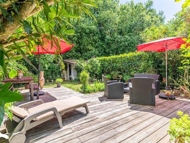 Vente Maison 5 pièces 108 m2 Le Bouscat