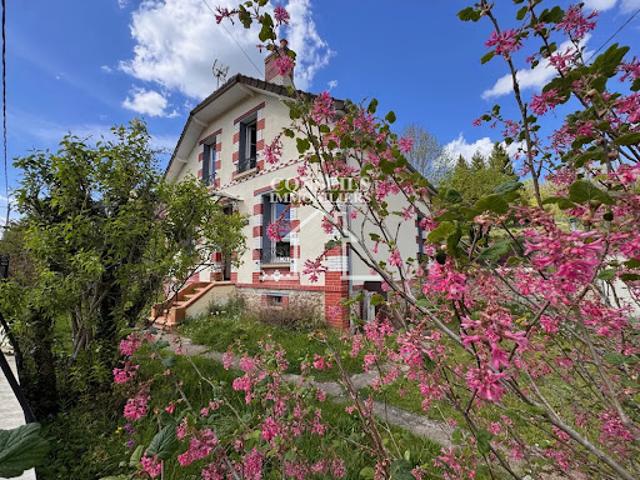 Vente Maison 5 pièces 108 m2 Saint Julien du Sault
