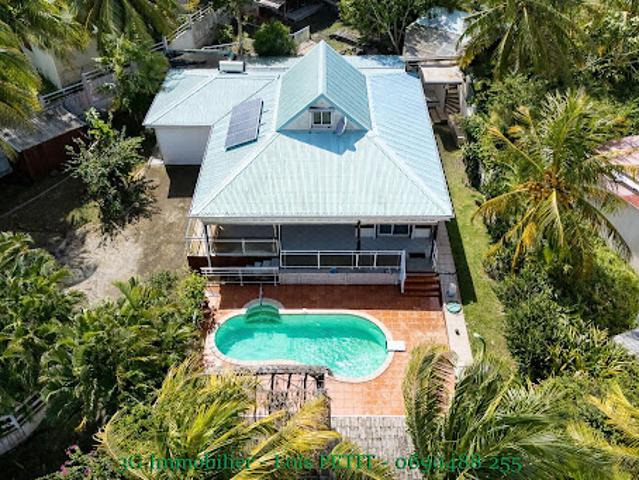 Vente Maison 5 pièces 108 m2 Sainte rose