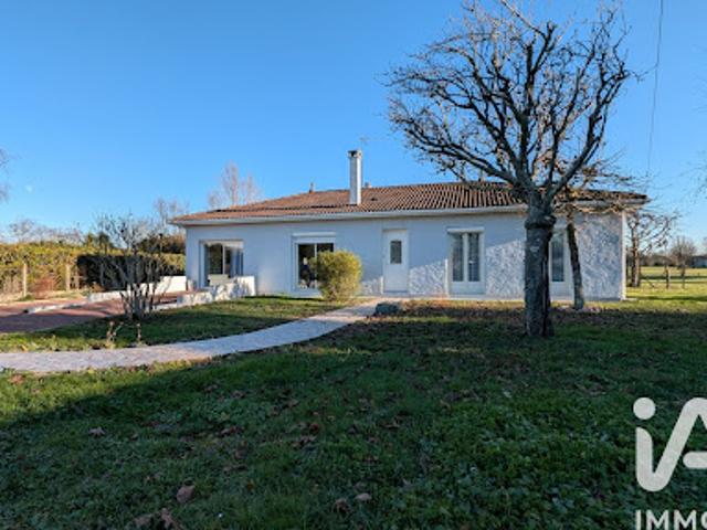 Vente Maison 5 pièces 109 m2 Ambares et lagrave