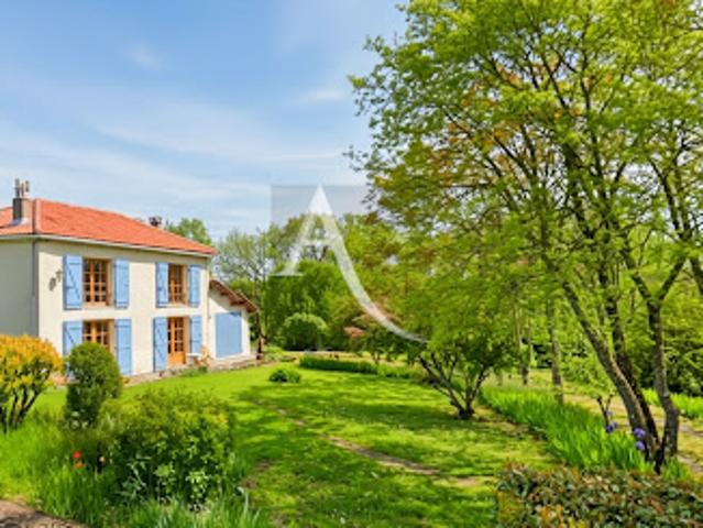 Vente Maison 5 pièces 109 m2 Belvèze