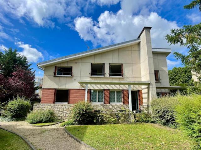 Vente Maison 5 pièces 109 m2 La Varenne Saint Hilaire