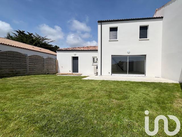 Vente Maison 5 pièces 109 m2 Saint Gilles Croix de Vie
