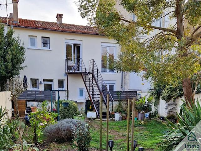 Vente Maison 5 pièces 100 m2 Angouleme