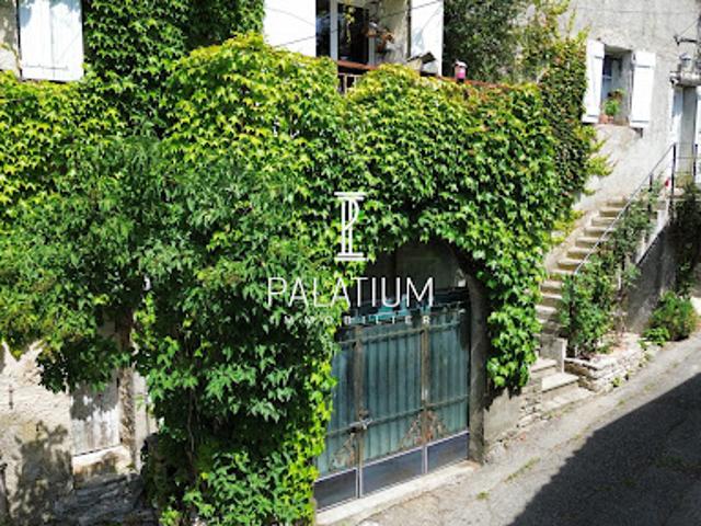 Vente Maison 5 pièces 100 m2 Dauphin