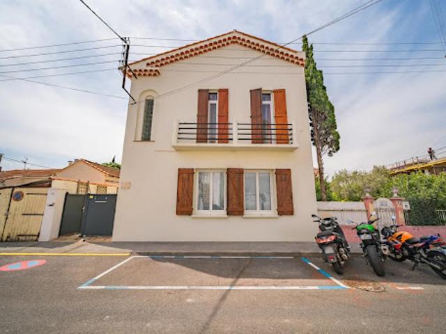 Vente Maison 5 pièces 100 m2 Frejus
