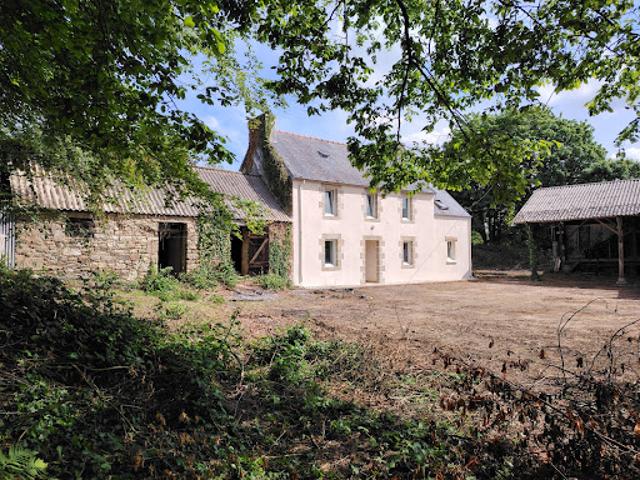Vente Maison 5 pièces 100 m2 Plounéventer